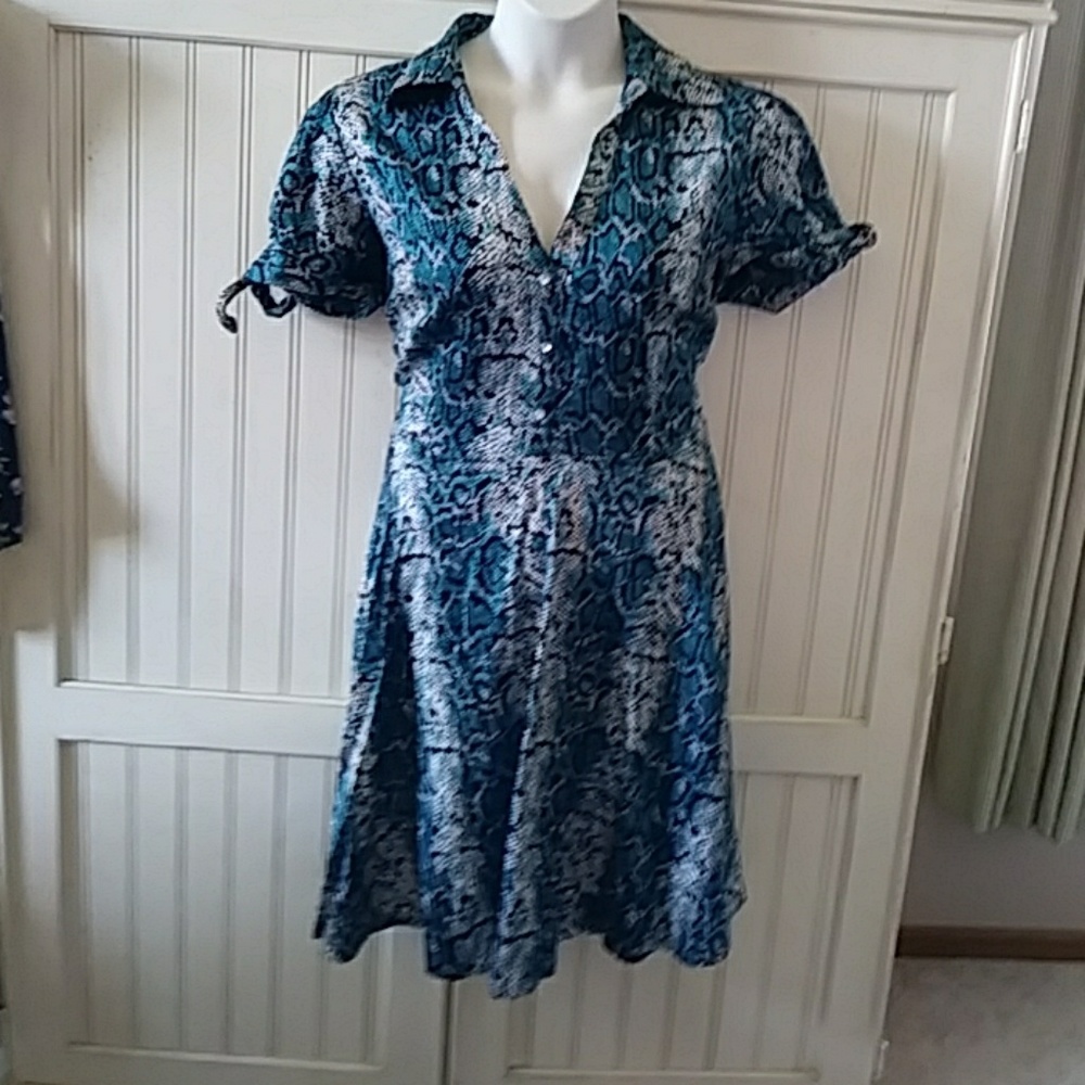 Blue and white summery dress